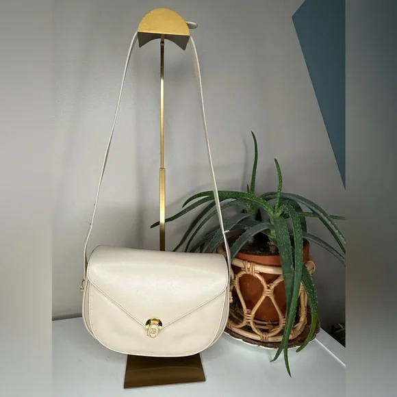 VTG 70s Bally International Cream Leather Shoulder Bag Italy Made Gold Hardware - Picture 3 of 14